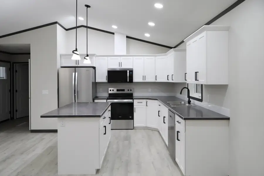 The Cedarline - Inventory gallery4