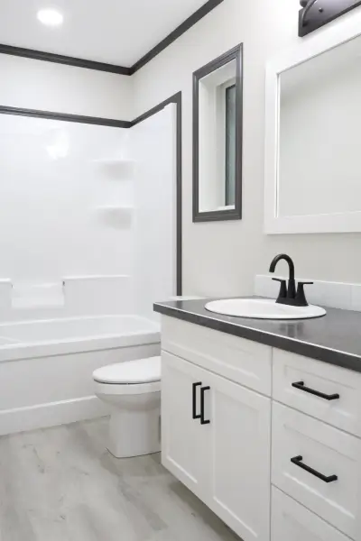 The Cedarline - Inventory gallery9